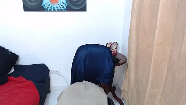 Madame_Desire's cam snapshot