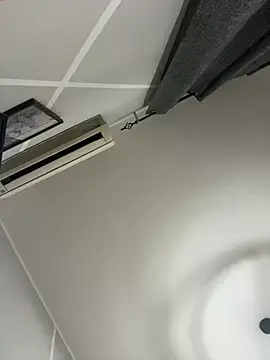 piccolo2002 live sex cam