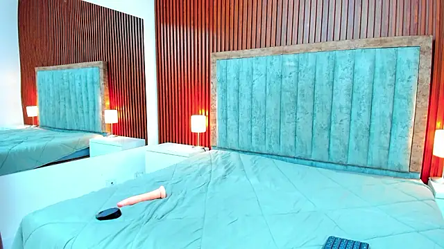 Arianaa_Cooper_'s cam snapshot