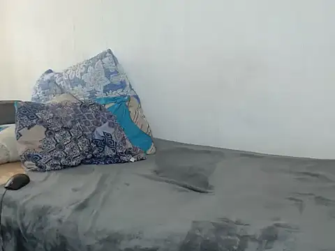 Darkdindy8's cam snapshot