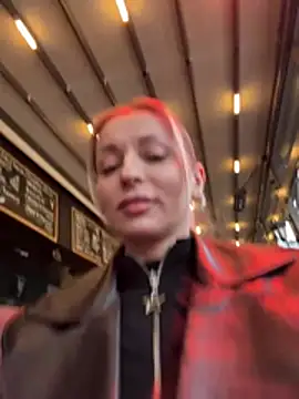 VikaBunny1 live sex cam