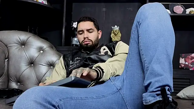 matteosantos live sex cam