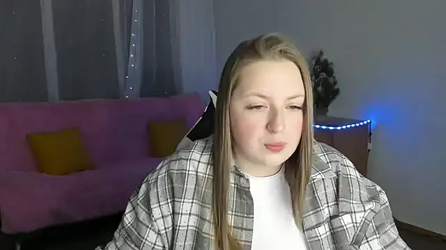 GirlPlayer's cam snapshot