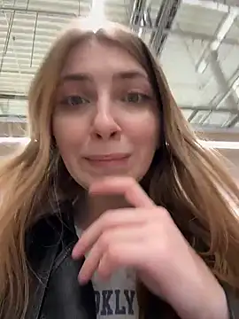 Sunny___Bunny's cam snapshot