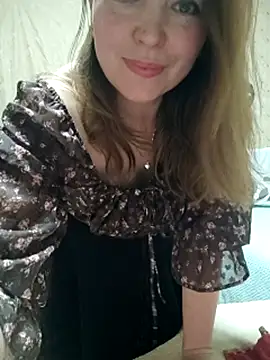 VselenaSun402 live sex cam