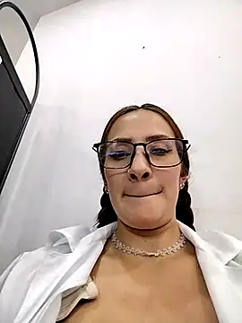 SAMANTHA-16_'s cam snapshot