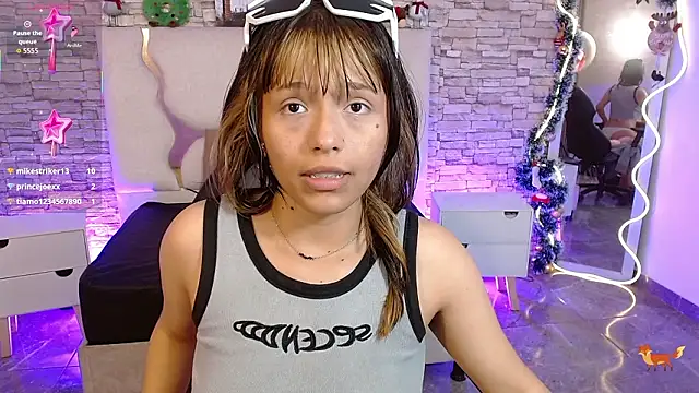 Mavis_tay's cam snapshot