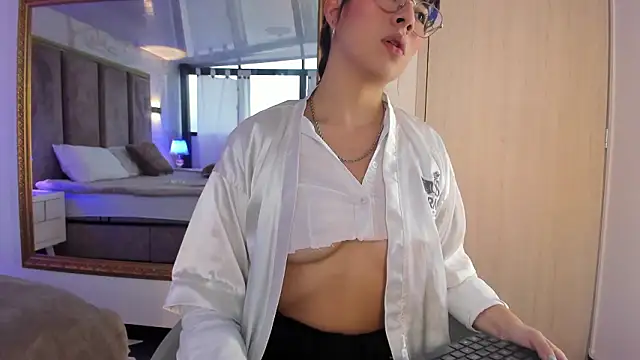 Susa1userma_'s cam snapshot