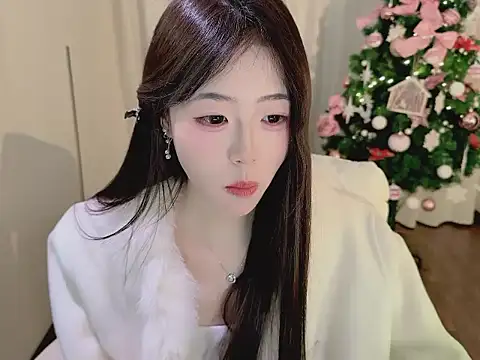 Onecutelittle's cam snapshot