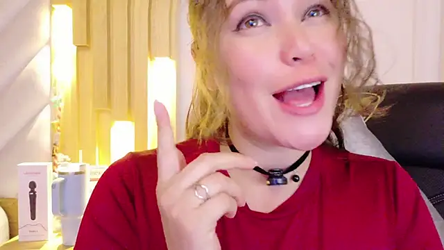 Anaise_latif's cam snapshot