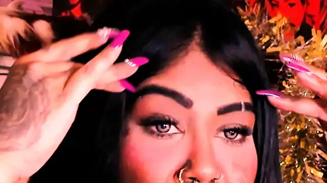 indian_dreamgirl's cam snapshot