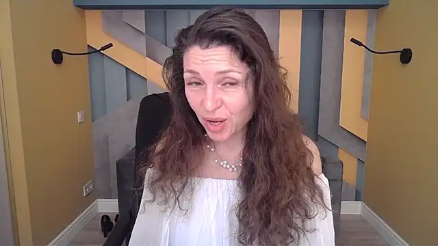 EllaLong's cam snapshot