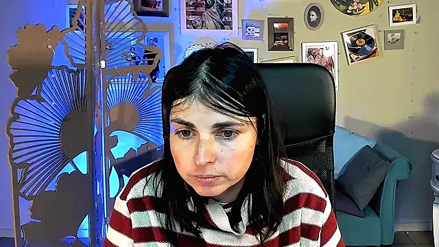 MartaEdams's cam snapshot