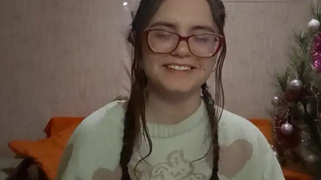 Miyabeee's cam snapshot