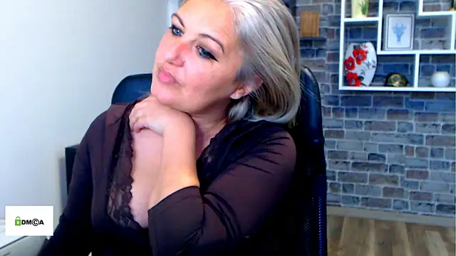 angel_devil_milf's cam snapshot