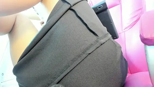 CAMILA--REY's cam snapshot