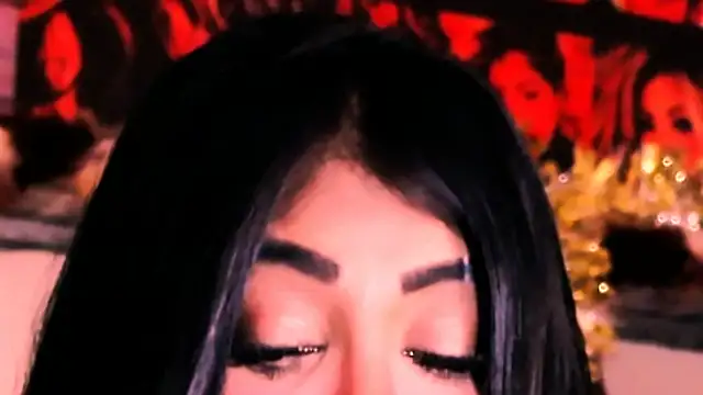 indian_dreamgirl's cam snapshot