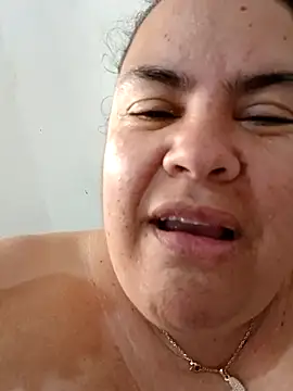 yaneth_'s cam snapshot