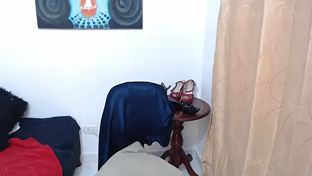 Madame_Desire's cam snapshot