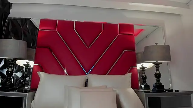 ValentinaBreats's cam snapshot