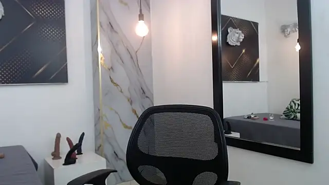 HannaHot_69's cam snapshot