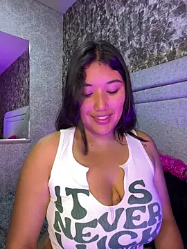 SharaRous's cam snapshot