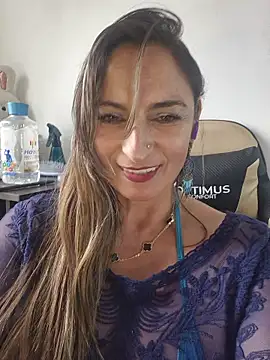 marilyn_love6969's cam snapshot