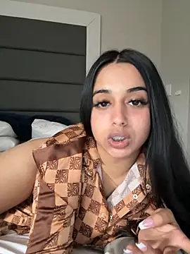 LilMisIndianx live sex cam