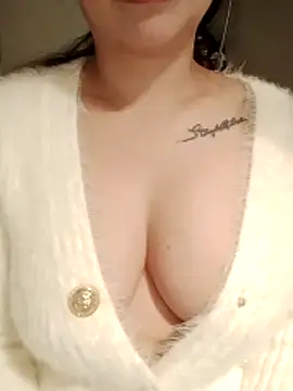 Christine-le1's cam snapshot