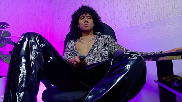 4L3JX's cam snapshot