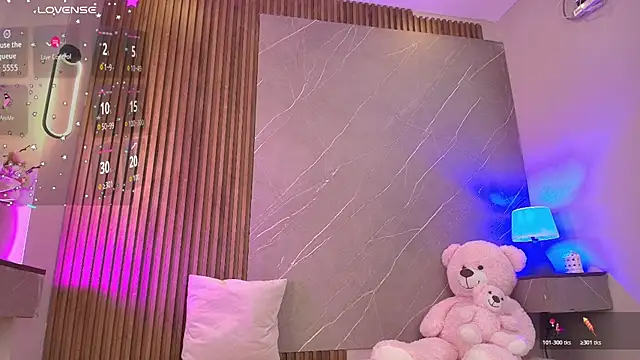 ariana_jhonson1's cam snapshot