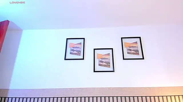 Lucy_Milf_68's cam snapshot