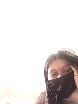 Maya-bebo's cam snapshot