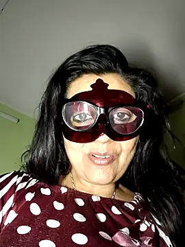 LOVE__RANI's cam snapshot