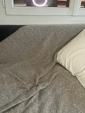 Ninibull's cam snapshot