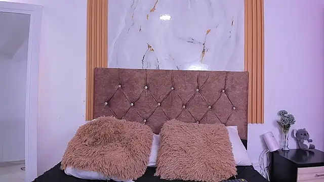 scarletnoir03's cam snapshot