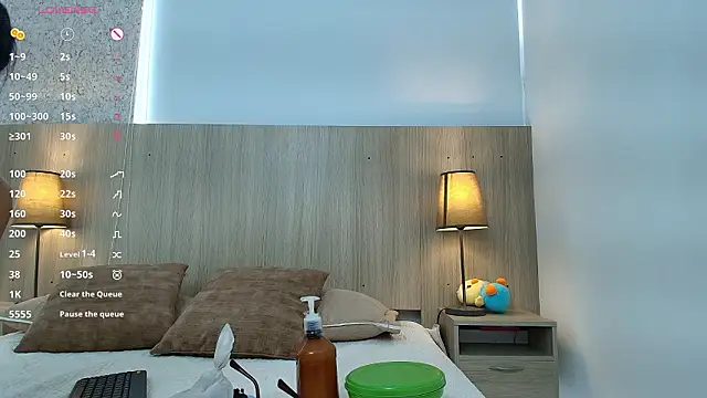 mature_eva1's cam snapshot