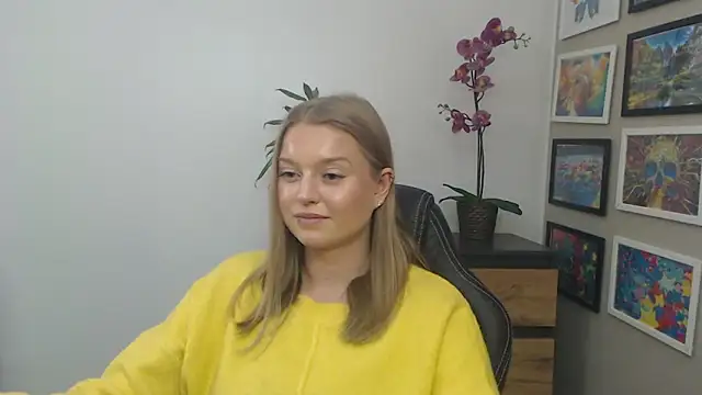 Mysteryerica's cam snapshot