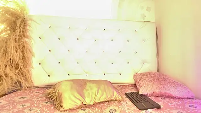 tatixxxvega's cam snapshot