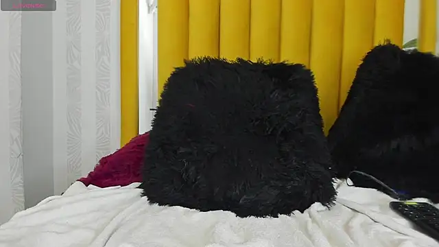 Samanta_Fischer's cam snapshot