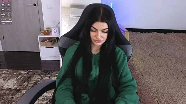 Tiffany_lab's cam snapshot