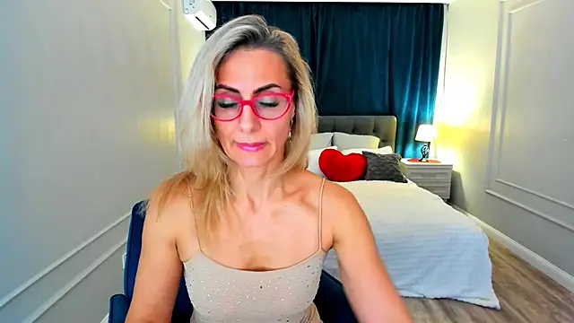 MuseOfStage's cam snapshot