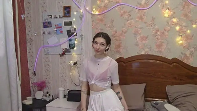 Cutle_Harper's cam snapshot