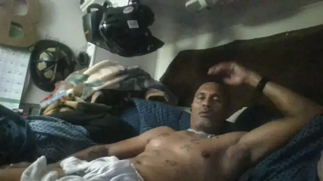 badboy2u2025's cam snapshot