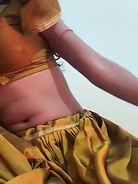 Dilnaazz's cam snapshot