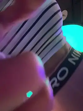 F3ckd0lllucy's cam snapshot