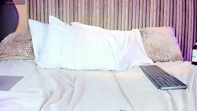 AnaisClark's cam snapshot