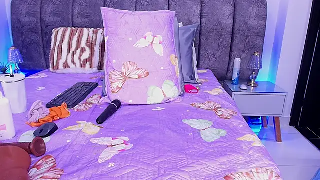 sweegirl69's cam snapshot