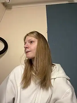 MaryHiggins's cam snapshot