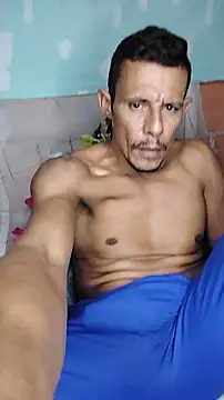 juanmaur22 live sex cam